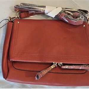 Luxurious Brown Leather Crossbody Bag with Gold Accents
